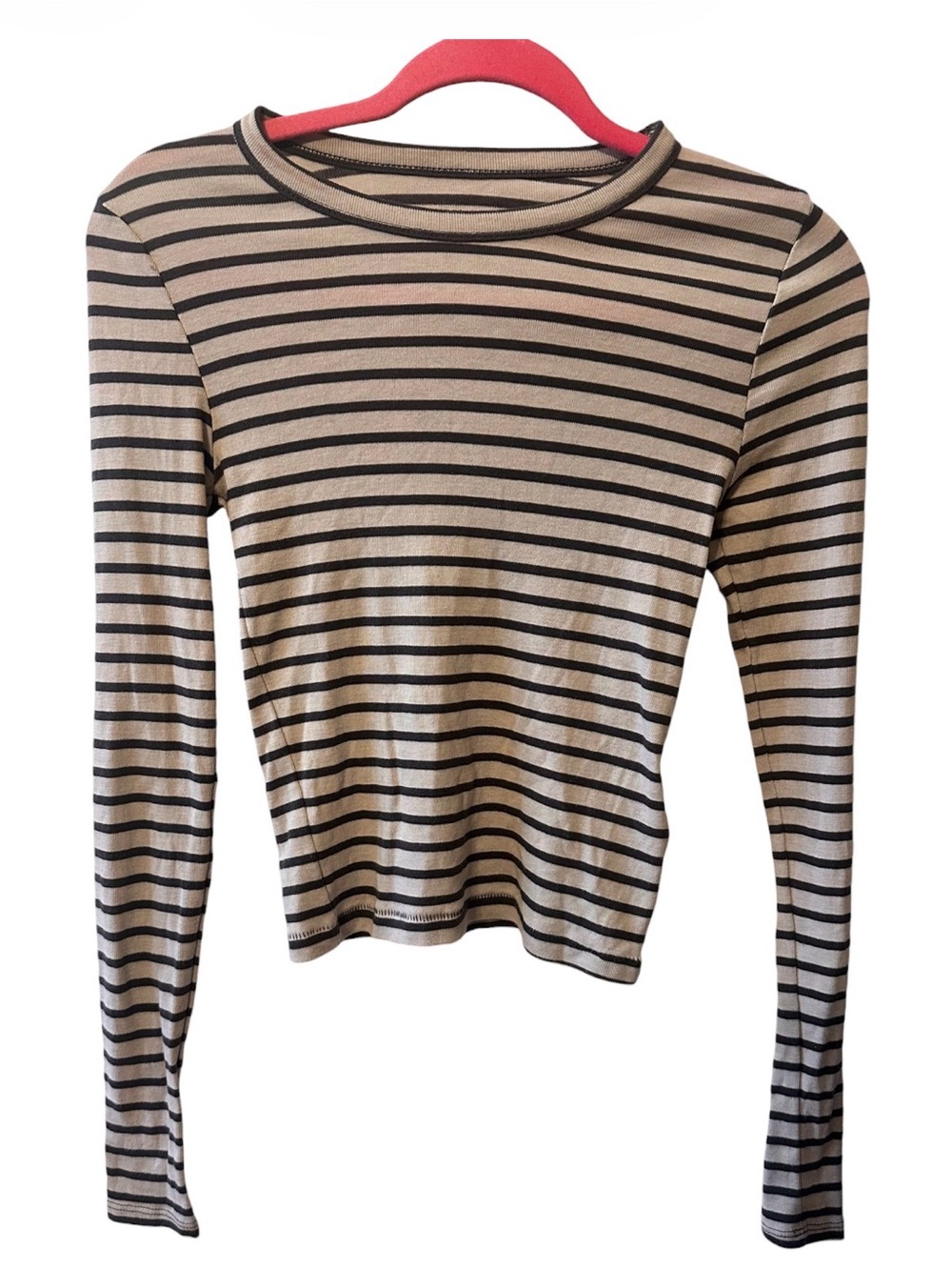 BDG Urban Striped Long-Sleeve Crewneck Top in Grey and Dark Grey. Size small. - Picture 3 of 6